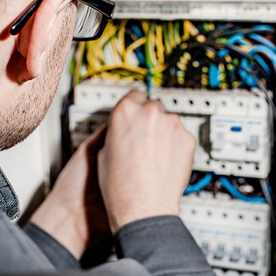 electrical contractor
